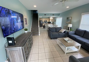 Beachfront! Near Town! Views! Heated Pool! 5Bd/3Bth #7