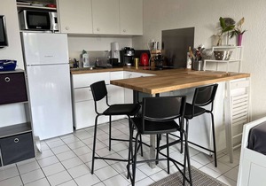 Beachside Studio with Garden, BBQ, and Near Cycling Path