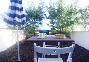 Beachside Studio with Garden, BBQ, and Near Cycling Path