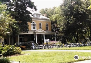 Beall Mansion An Elegant Bed & Breakfast Inn