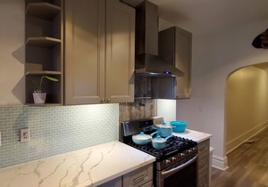 BEAUTIFUL 3bd 2br /BLOCKS AWAY FROM NOTRE DAME /EDDY ST