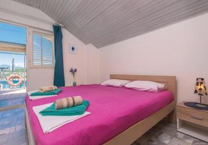 Beautiful Apartment In Utjeha