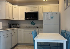 Beautiful Beachfront Condo in Wildwood Crest, NJ - With Full Kitchen!