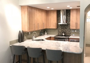 Beautiful gated condo 10 minutes from the Beach