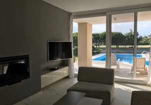 Beautiful Modern Villa in Albarella by Beahost