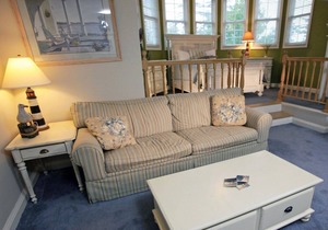 Beautiful studio unit at resort, sleeps 6