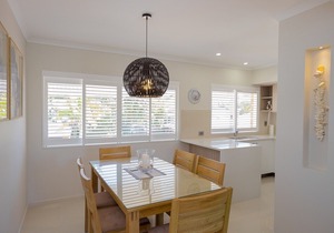 Beautifully Appointed Two Bedroom Townhouse - Fully Self Contained