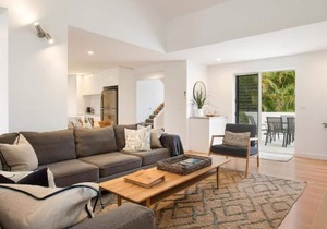 Beautifully designed 4 bedroom, 3 bathroom duplex.