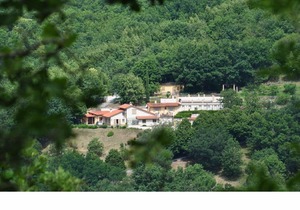 Bed & Breakfast in Gattaia with 3 bedrooms sleeps 4
