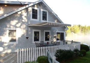 Beech Hill Pond Cottage - w/ Sandy Beach Near Acadia & Bar Harbor
