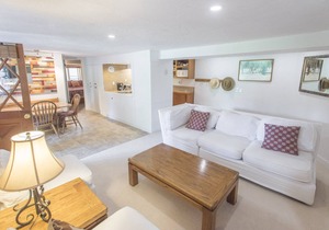 Best Deal, small 2 bedroom unit