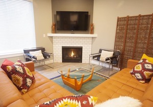 ? Best House Near PLU. 4br Sleeps 10. Brand New!