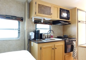 Best Studio/RV To Visit NYC EWR Airport-Free Parking