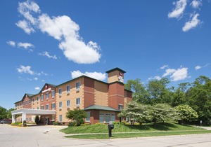 Best Western Plus des Moines West Inn & Suites