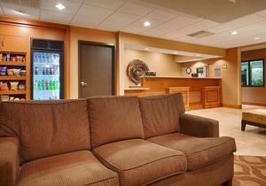 Best Western Plus Mishawaka Inn