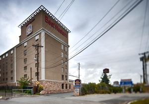 Best Western Plus Newark Airport West