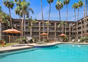 Best Western Plus Scottsdale Thunderbird Suites