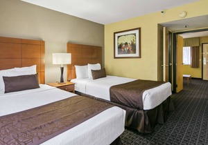 Best Western Plus Scottsdale Thunderbird Suites