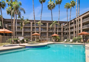Best Western Plus Scottsdale Thunderbird Suites