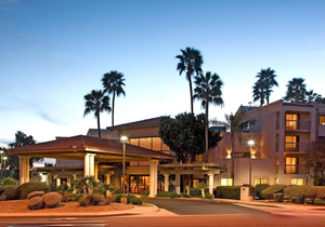 Best Western Plus Scottsdale Thunderbird Suites