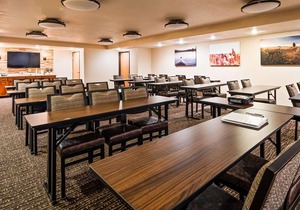 Best Western Plus Sidney Lodge