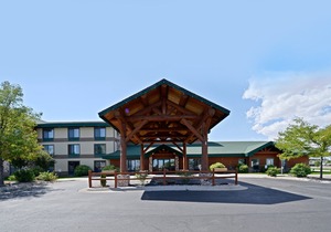 Best Western Plus Sidney Lodge