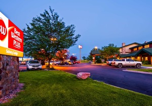 Best Western Plus Sidney Lodge