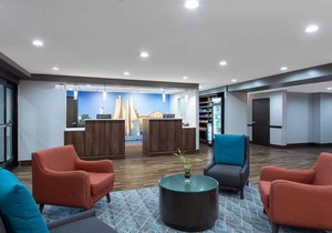 Best Western Plus Lafayette Hotel University Area