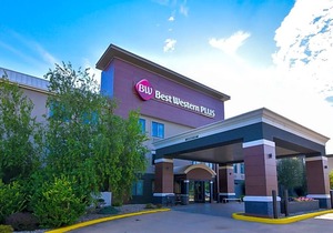 Best Western Plus Lafayette Hotel University Area
