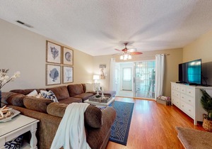Bethany Meadows -- 38172 Beachwood #10