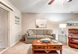 Bethany Meadows --- 38174 Beachwood Ct #17