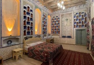 Bibi-Khanym Hotel