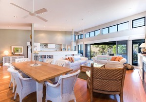 Black diamond beach house