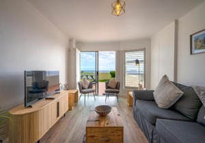 Blouberg Beachfront Apartment - Loadshedding free
