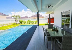 Blue moon Huahin บูลมูน หัวหิน