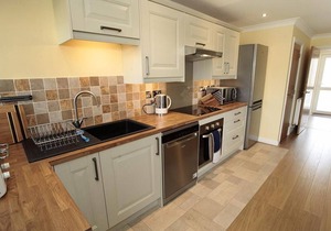 Bramley Cottage - Two Bedroom House, Sleeps 4