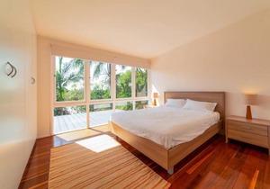 Breezy 4 Bedroom Queenslander in Balmoral