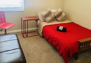 Bridgewater 4 bed pool home