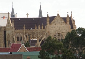 Bright 2 Bedroom Central Perth Apartment