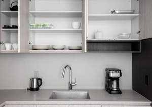 Bright South Loop 1BR w/Pool, Gym, walk to Museum Campus, by Blueground
