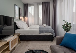 ☆BRIGHT: Studio for 2 | City Center | Kitchen