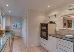 Brook House - Three Bedroom House, Sleeps 5