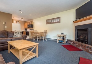 Brookside I B-106 | 2 Bed, 1 Bath