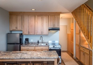 Brookside II B-305 | 1 Bed, 1 Bath