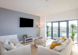 Bryn Min Manton Apartment