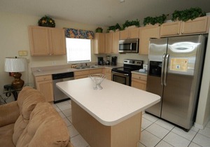 Budget Getaway - Eagle Pointe - Feature Packed Spacious 3 Beds 2 Baths Villa - 7 Miles To Disney