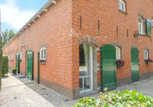 Bungalow ∙ 2 bedrooms ∙ 6 guests
