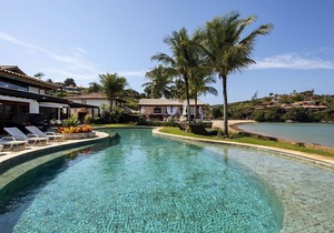 Buz032 - Luxury mansion in front of the sea in Búzios