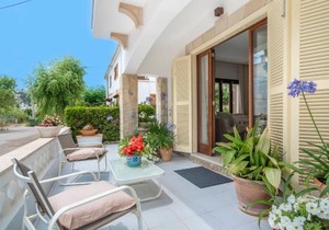 C072 Hibiscus by Mallorca Villa Selection