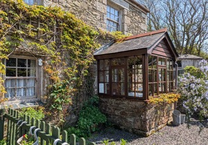 Cabin ∙ 2 bedrooms ∙ 4 guests